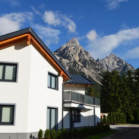 Zugspitzappartements Ehrwald Exterior photo